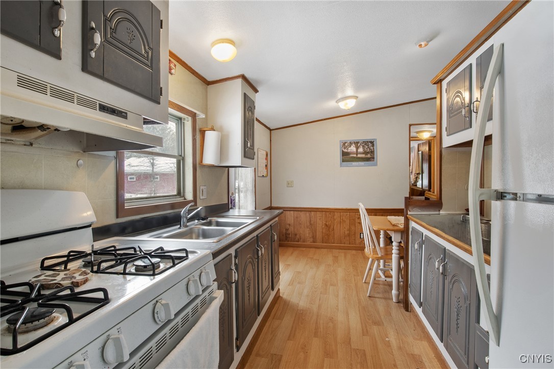 564 County Line Road Granby, NY 13135 - Photo 9 of 26