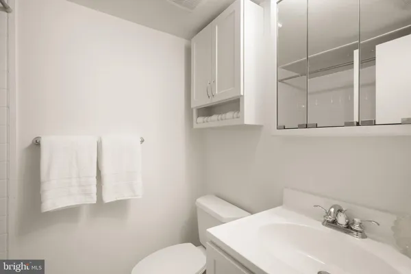 $345,000 | 2238 Castle Rock Square, Unit 22C, Reston, VA 20191