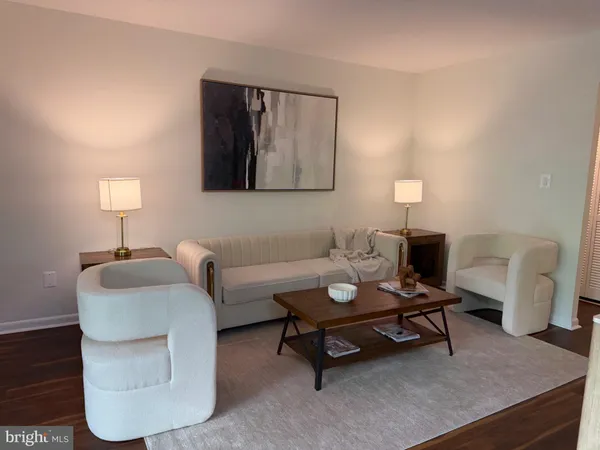 $345,000 | 2238 Castle Rock Square, Unit 22C, Reston, VA 20191