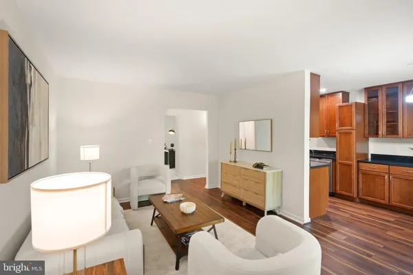 $345,000 | 2238 Castle Rock Square, Unit 22C, Reston, VA 20191