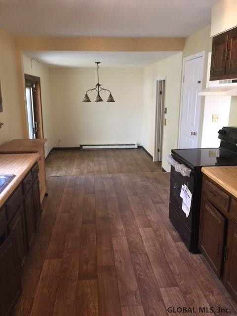 33 Hay Path Colonie, NY 12189 - Photo 3 of 15 Photo 3