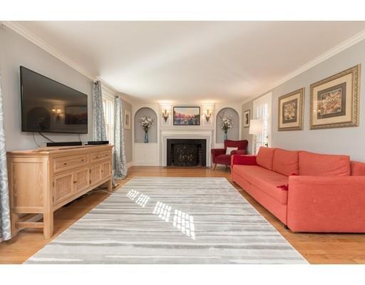 167 Reservoir Road Brookline, MA 02467 - Photo 11 of 22