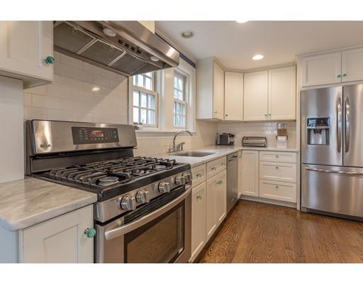 167 Reservoir Road Brookline, MA 02467 - Photo 5 of 22