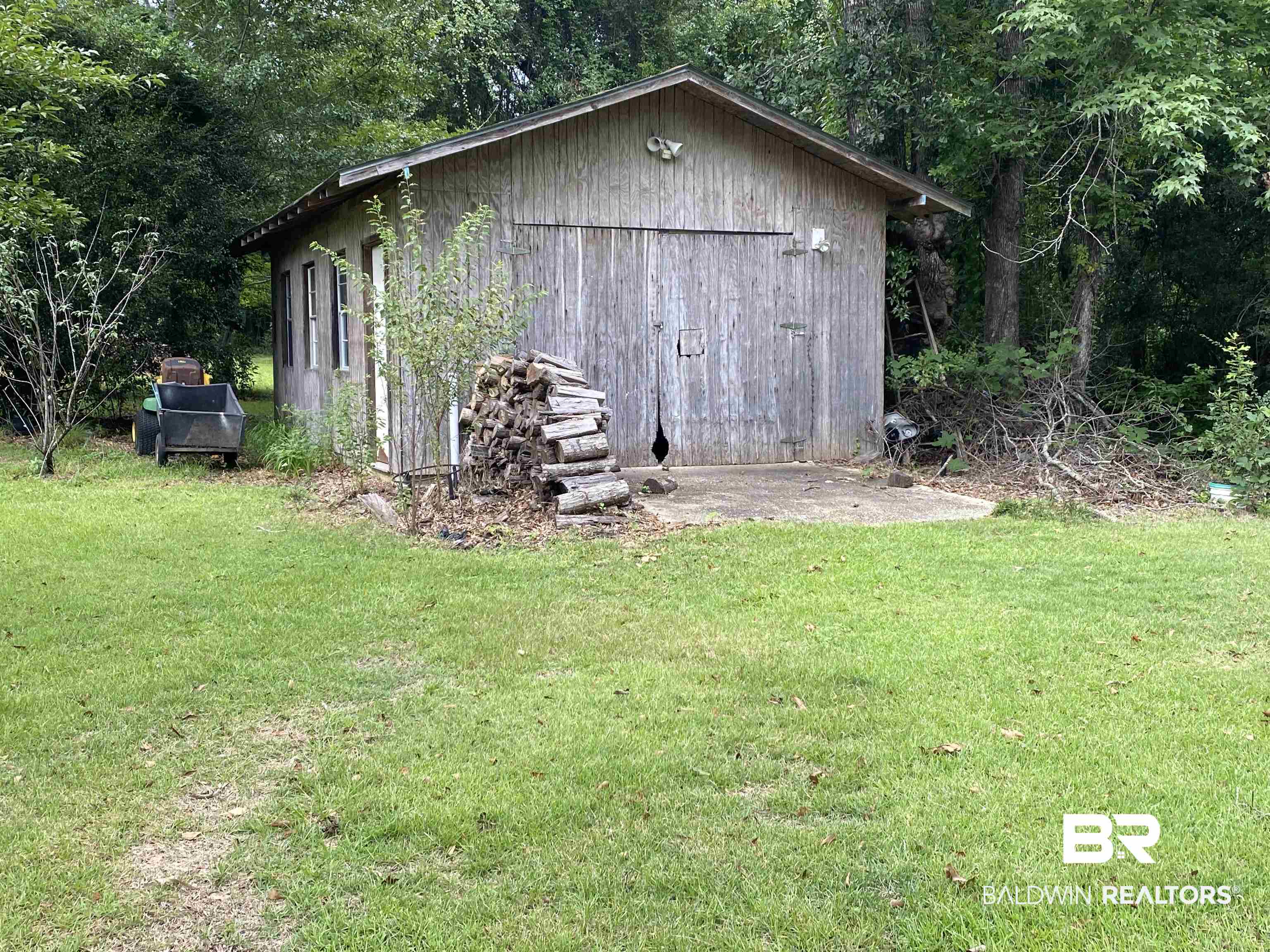 270 Dawkins Road Brewton, AL 36426 - Photo 21 of 25 Storage Building