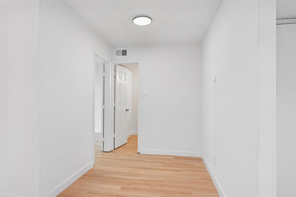 5300 Keller Springs Road, Unit 2055 Dallas, TX 75248 - Photo 18 of 24