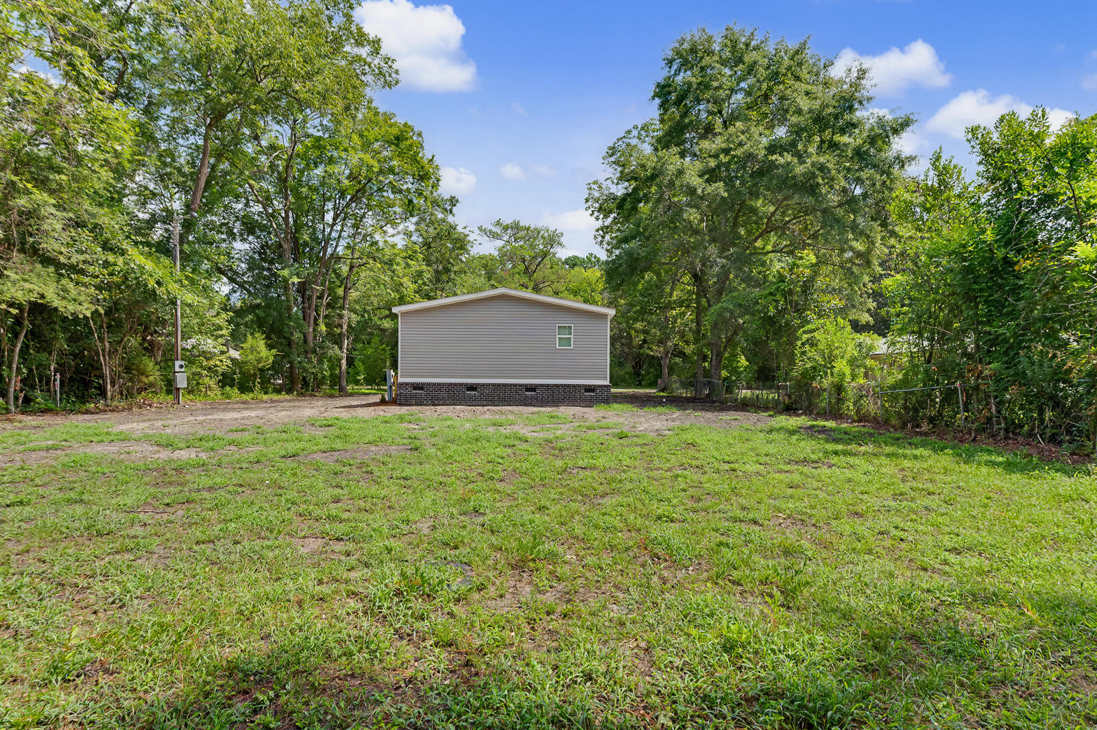 1011 Russellville Road St. Stephen, SC 29479 - Photo 15 of 16 1011 Russellville Rd (17 of 19)