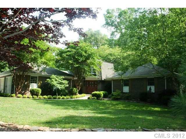 1109 Hawthorne Road Lancaster, SC 29720 - Photo 1 of 16 Gallery Image 1
