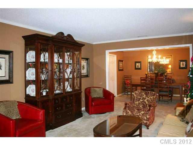1109 Hawthorne Road Lancaster, SC 29720 - Photo 5 of 16 Gallery Image 5