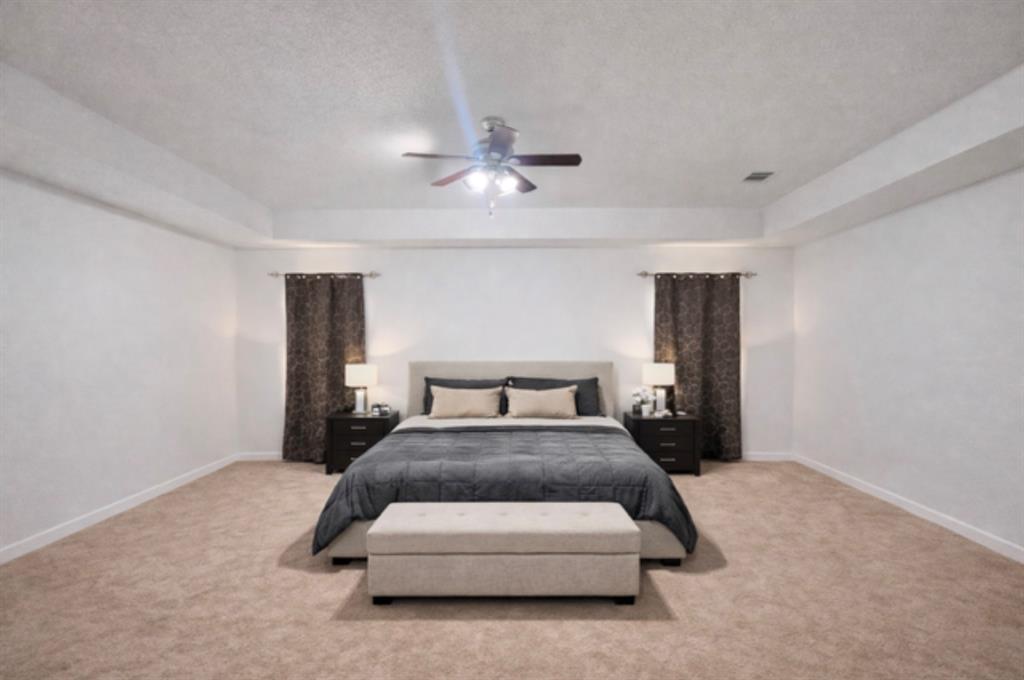 990 Treehouse Lane Red Oak, TX 75154 - Photo 8 of 17