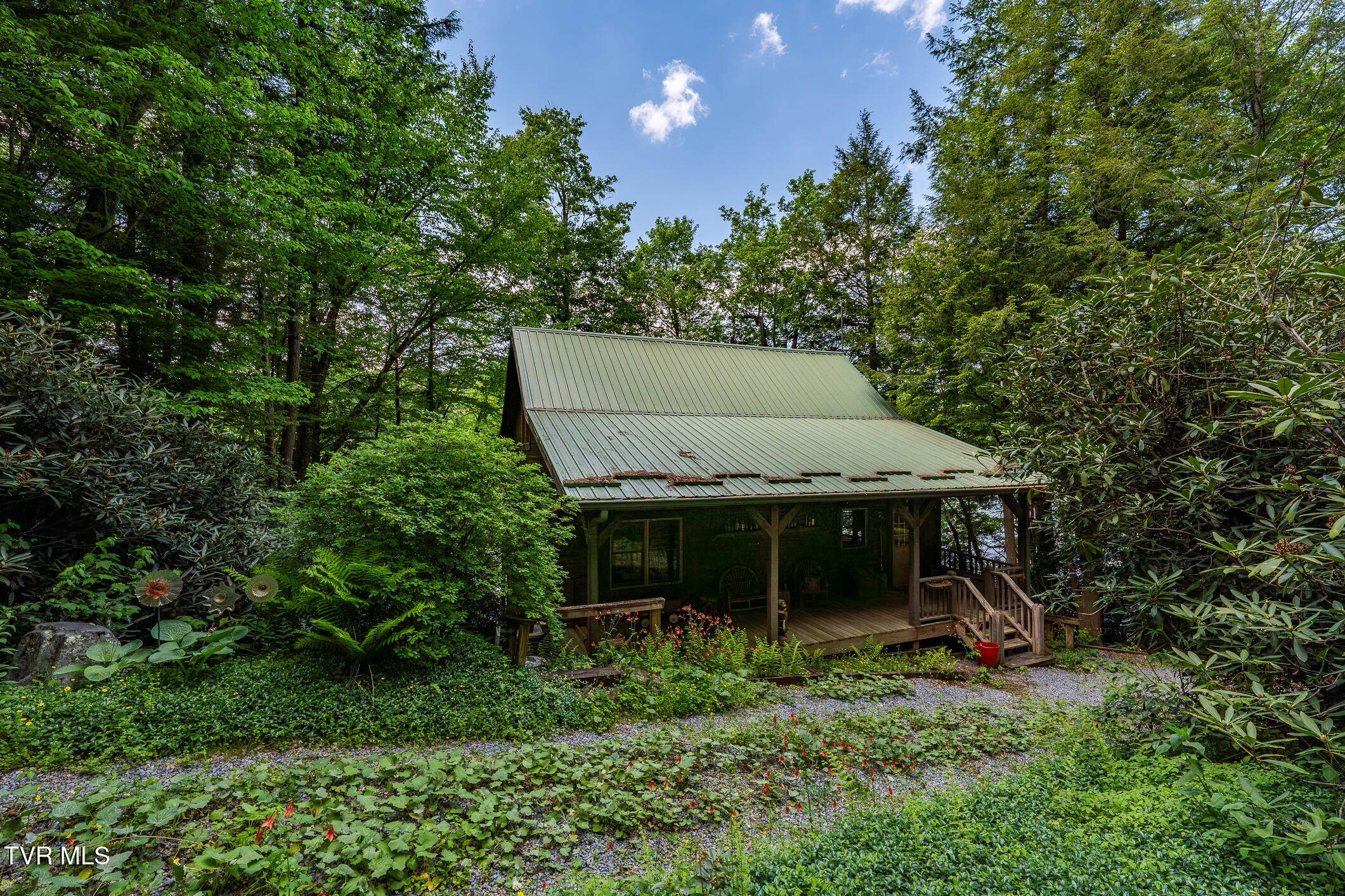 170 Ripshin Lake Road Roan Mountain, TN 37687 - Photo 34 of 64 170 Ripshin Lake Rd (2 of 73)