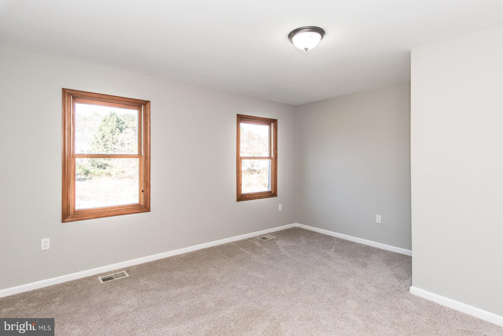 2514 County House Road Woodbury, NJ 08096 - Photo 27 of 34 Gallery Image 27