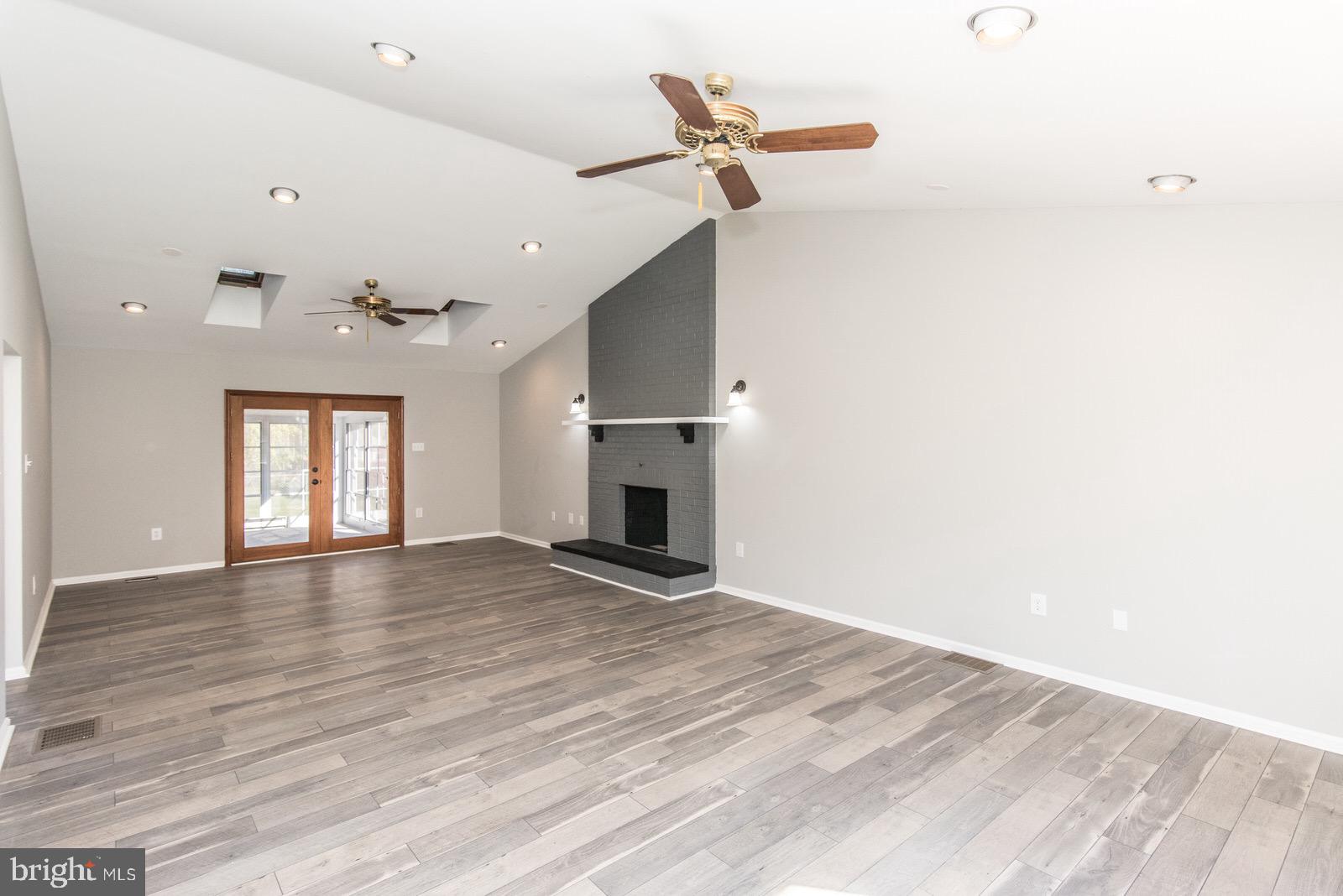 2514 County House Road Woodbury, NJ 08096 - Photo 8 of 34 Gallery Image 8