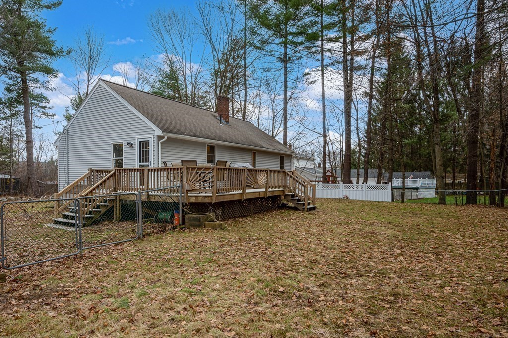 14 Jewett Road Sterling, MA 01564 - Photo 14 of 16 Gallery Image 14