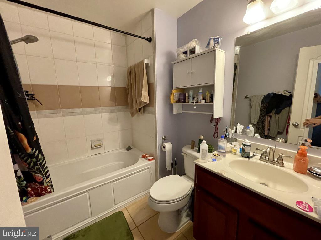 901 R Street Northwest Washington, DC 20001 - Photo 19 of 25
