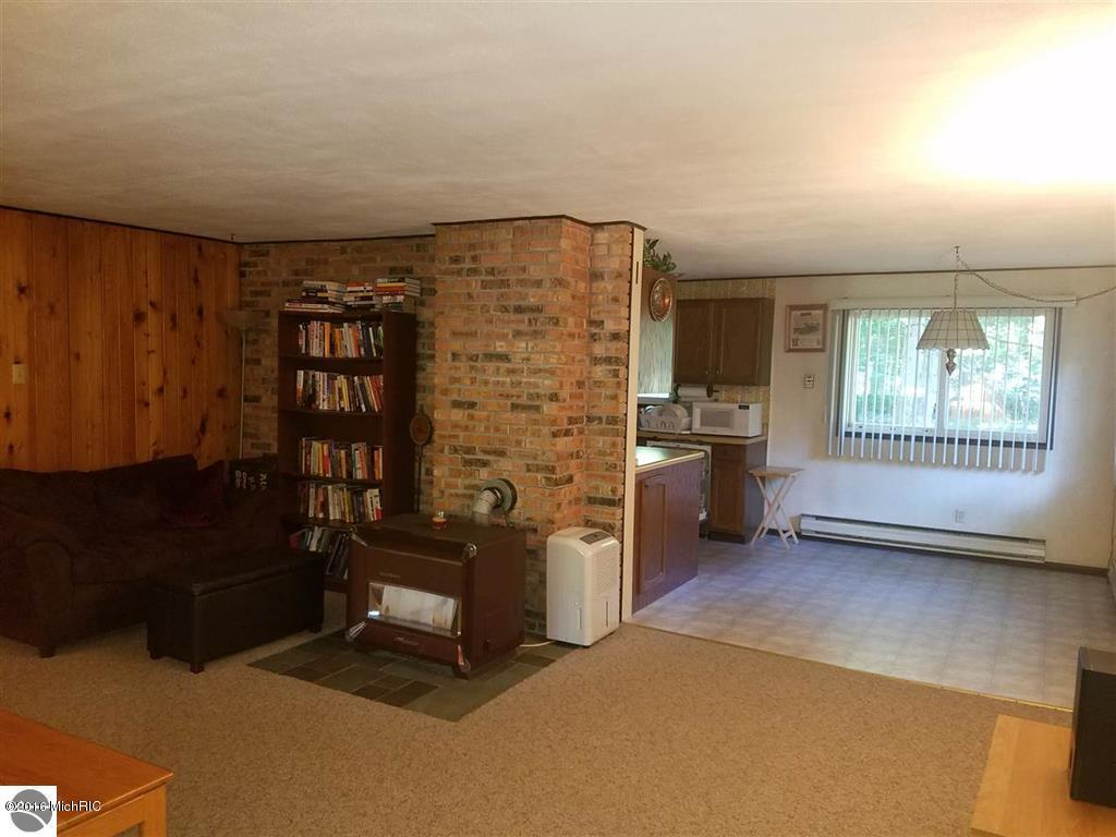2636 Bialik Road Manistee, MI 49660 - Photo 8 of 22 8