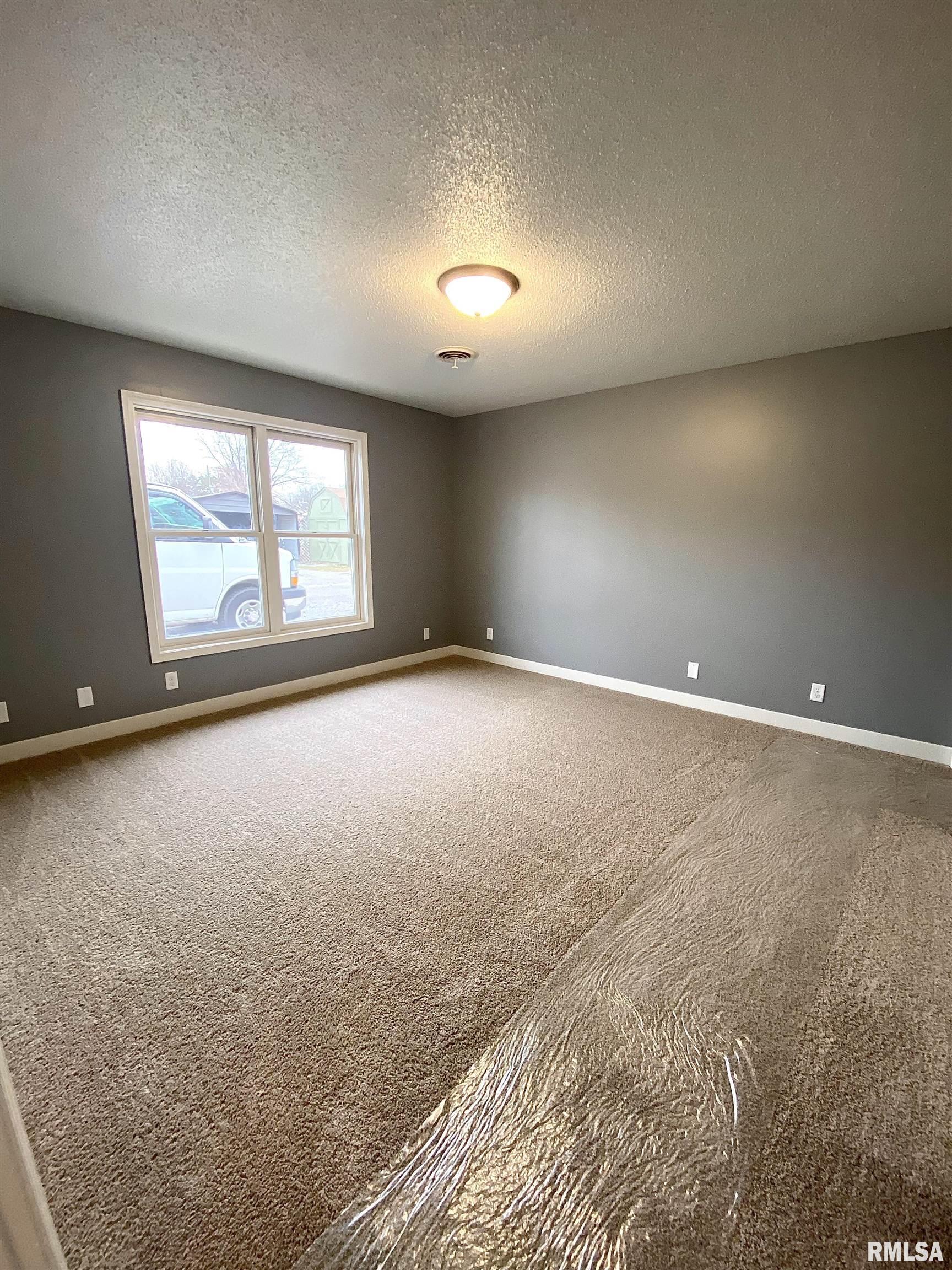 210 North State Street Christopher, IL 62822 - Photo 13 of 19