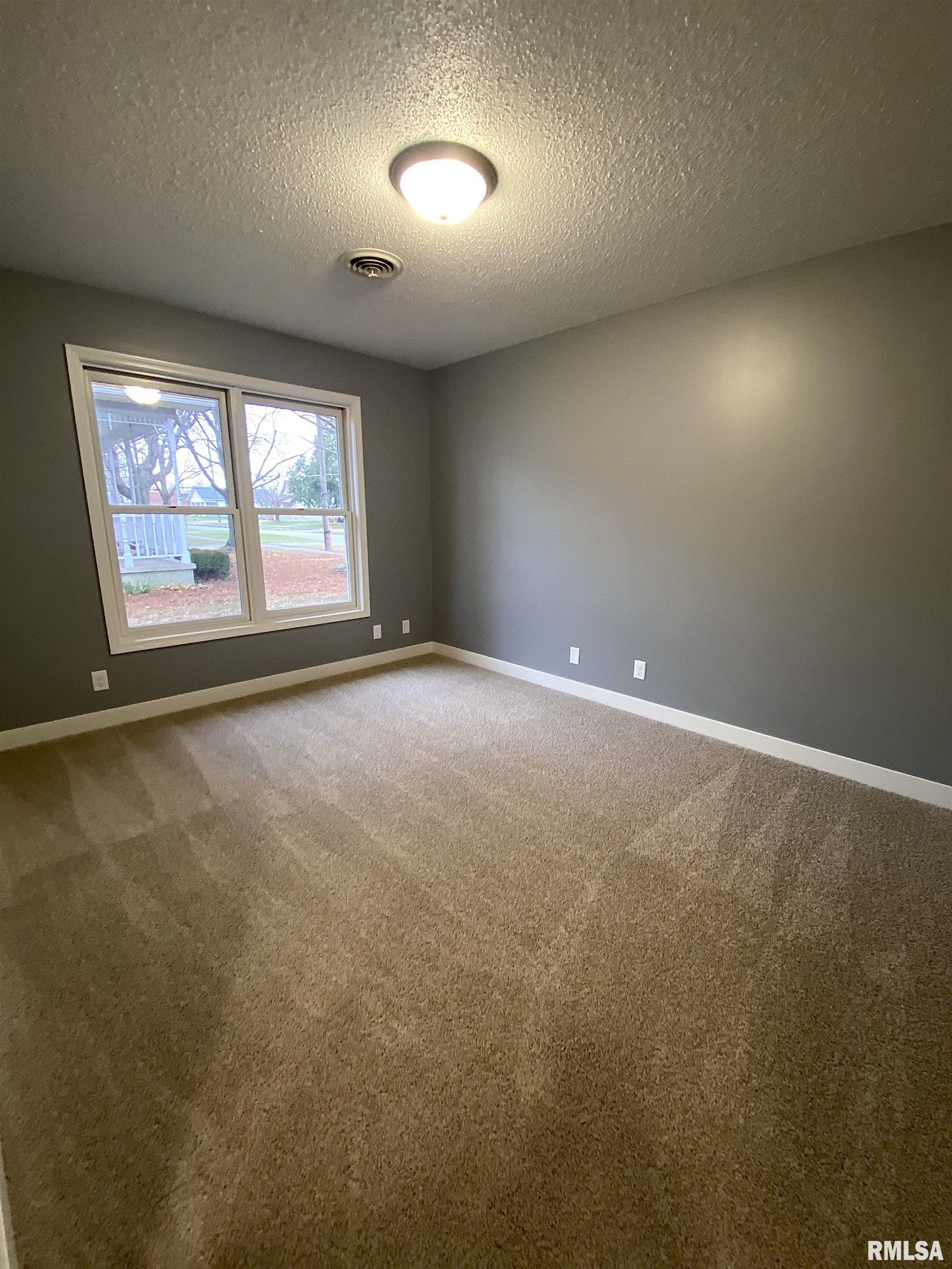 210 North State Street Christopher, IL 62822 - Photo 16 of 19