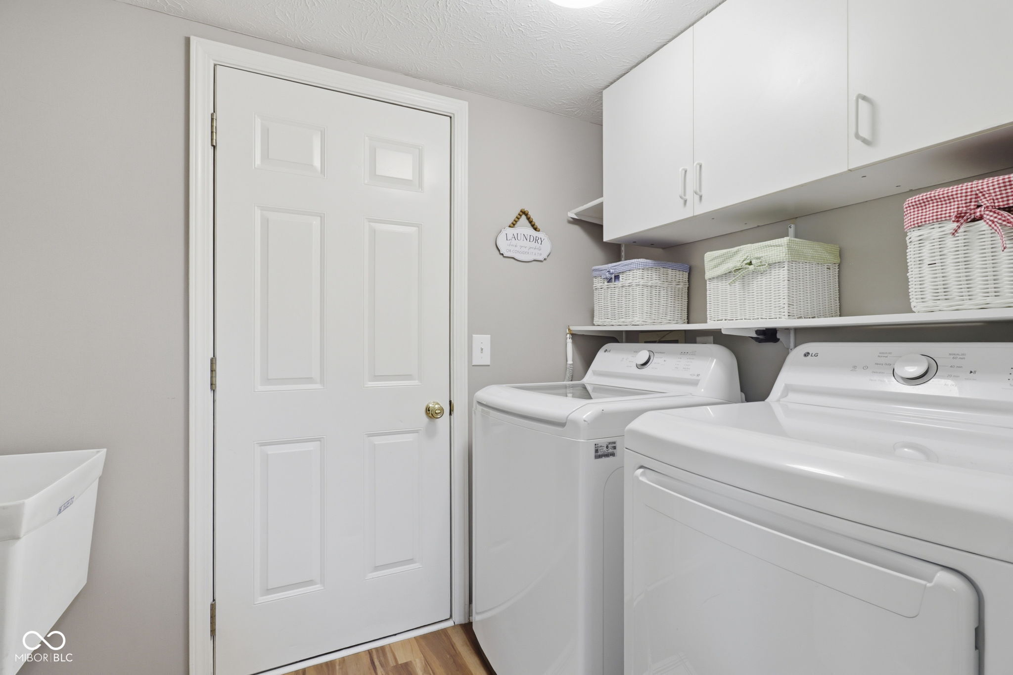 13931 Wakefield Place Fishers, IN 46038 - Photo 31 of 74