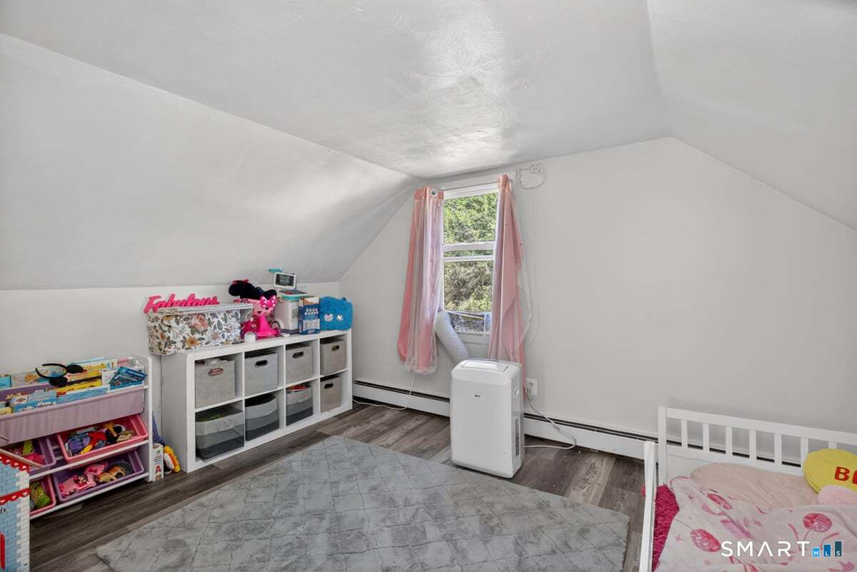 1 Leonard Road Enfield, CT 06082 - Photo 31 of 40