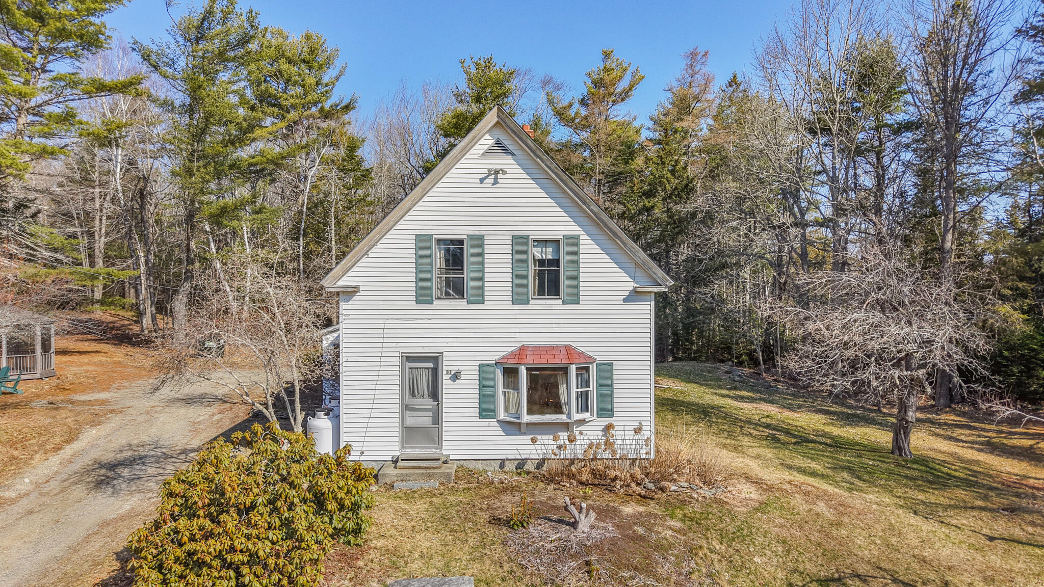 81 Old Rte 1 Hancock, ME 04640 - Photo 33 of 44 Front view