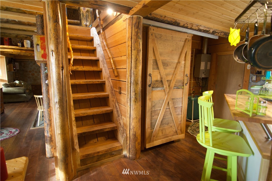 125 Jason Lucas Road Methow, WA 98834 - Photo 13 of 25