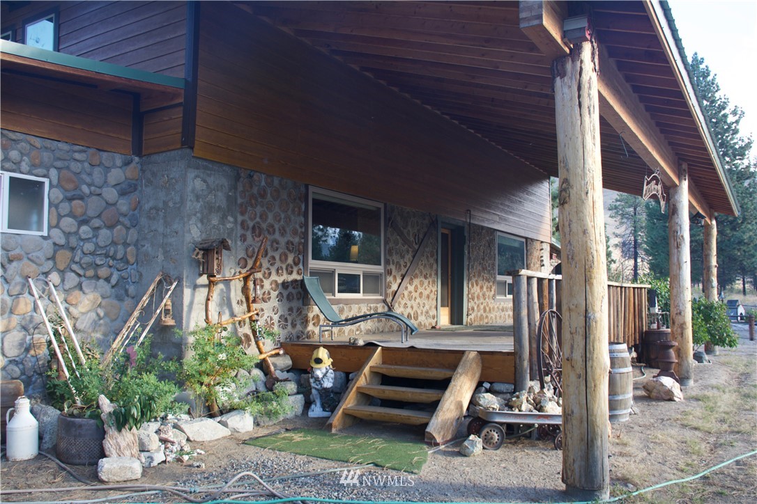 125 Jason Lucas Road Methow, WA 98834 - Photo 3 of 25