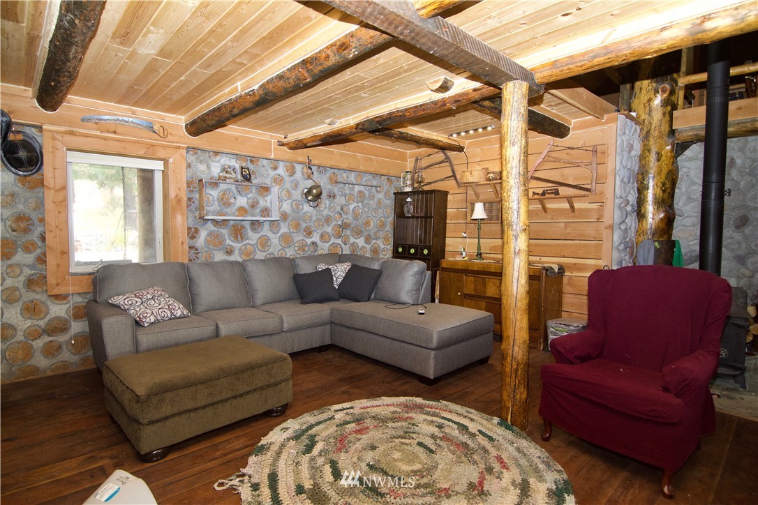 125 Jason Lucas Road Methow, WA 98834 - Photo 4 of 25