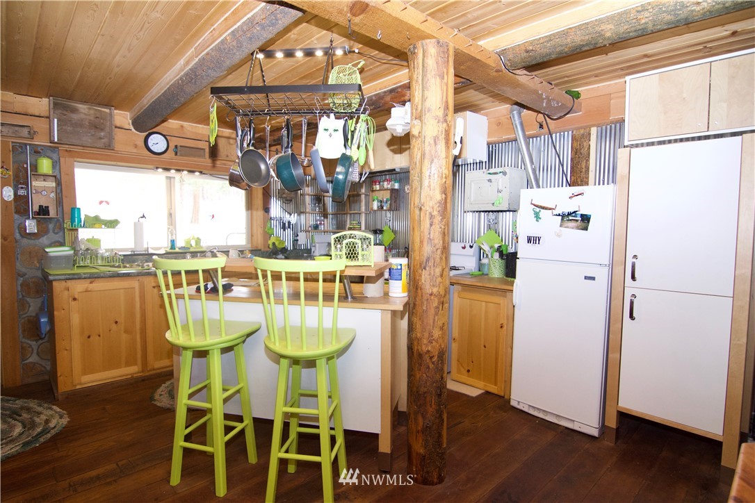 125 Jason Lucas Road Methow, WA 98834 - Photo 6 of 25