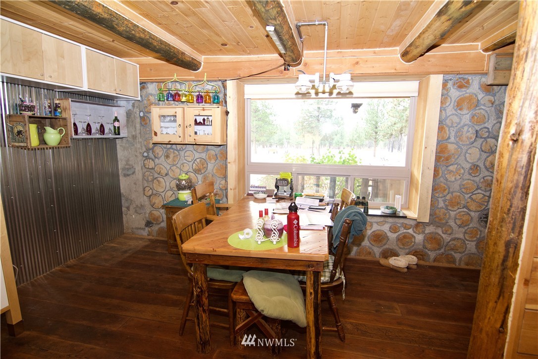 125 Jason Lucas Road Methow, WA 98834 - Photo 8 of 25