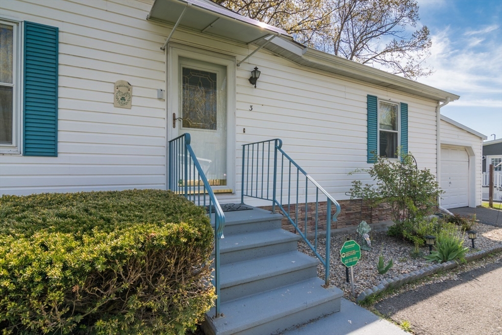 3 John Drive West Springfield, MA 01089 - Photo 33 of 36