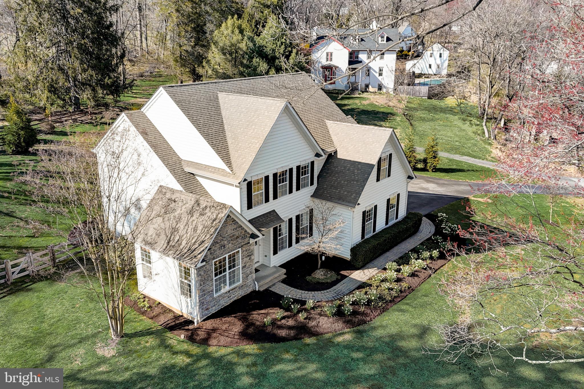 329 Lenni Road Lenni, PA 19052 - Photo 4 of 69
