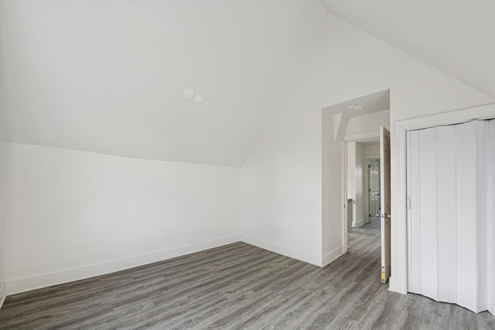 6843 South Carpenter Street Chicago, IL 60621 - Photo 12 of 19