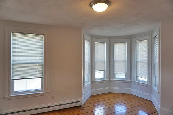 $2,700 | 145 Brown Street, Unit 2F, Waltham, MA 02453
