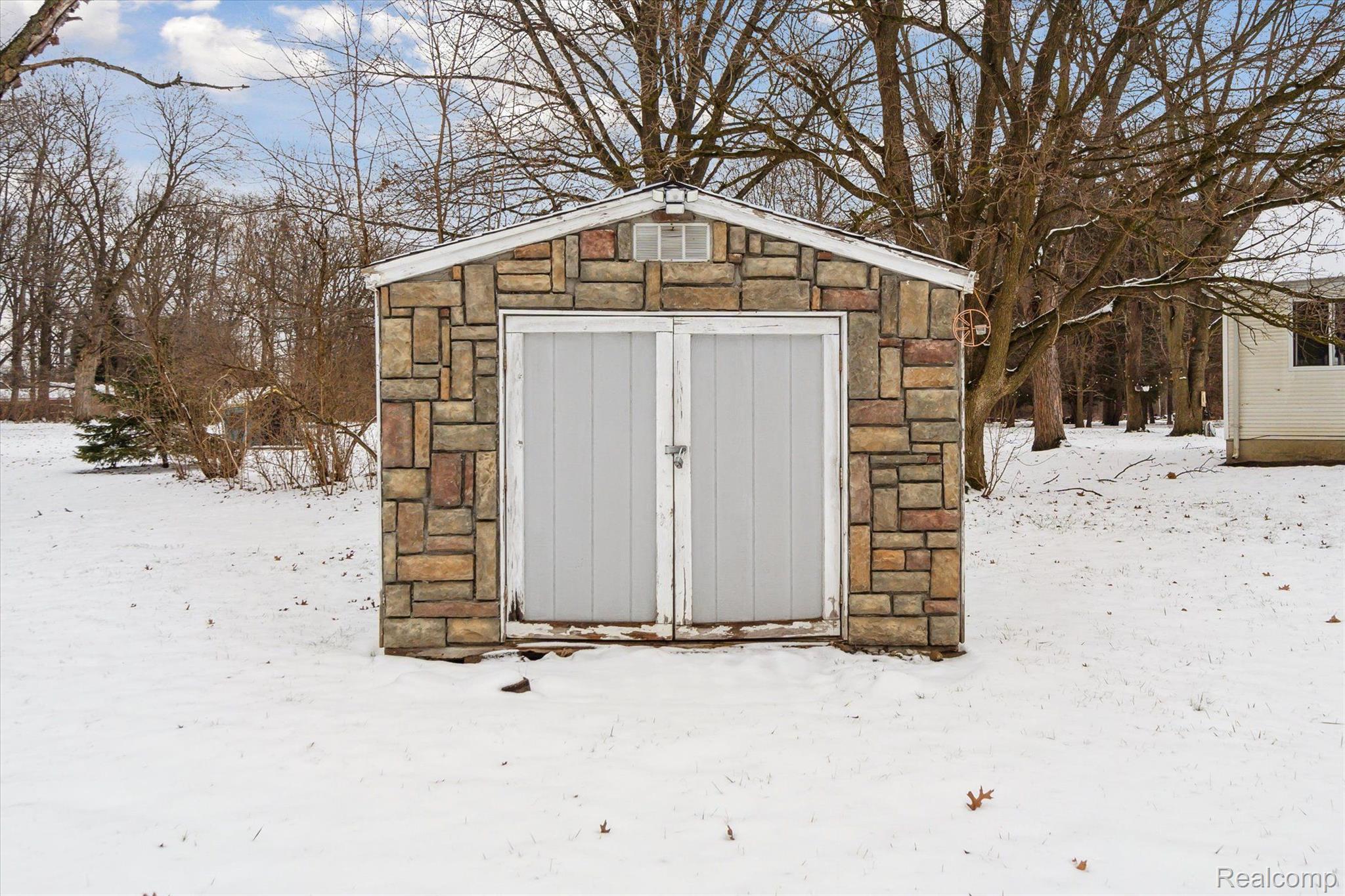 6556 Flushing Road Flushing, MI 48433 - Photo 41 of 54 Gallery Image 41