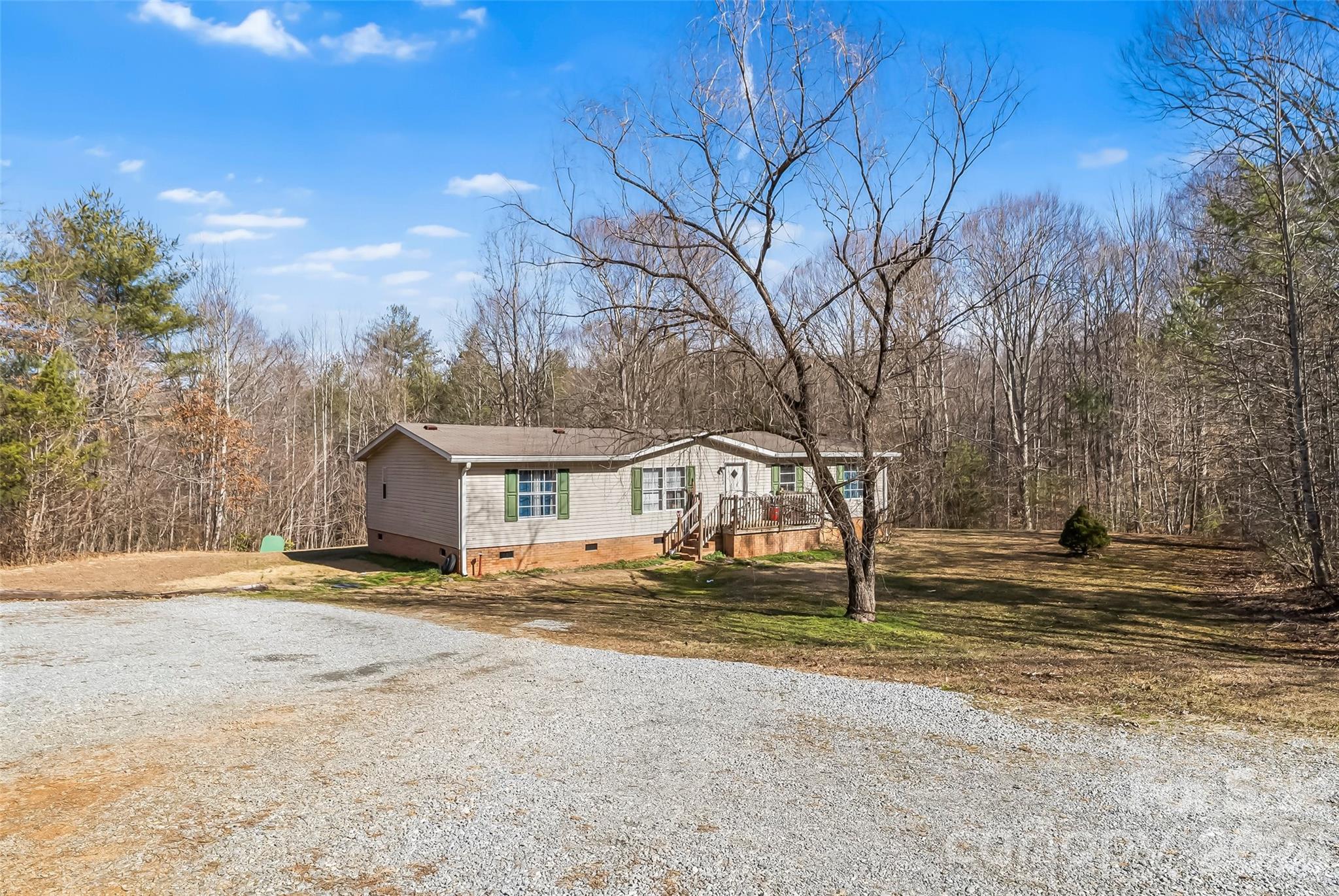 2380 Race Track Street Morganton, NC 28655 - Photo 3 of 23