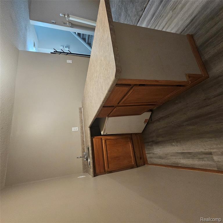 215 Oak Ridge Drive Pontiac, MI 48341 - Photo 29 of 34