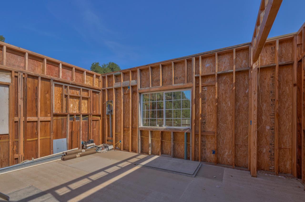 52199 Pine Canyon Road King City, CA 93930 - Photo 8 of 18 a view of a building with a wooden fence