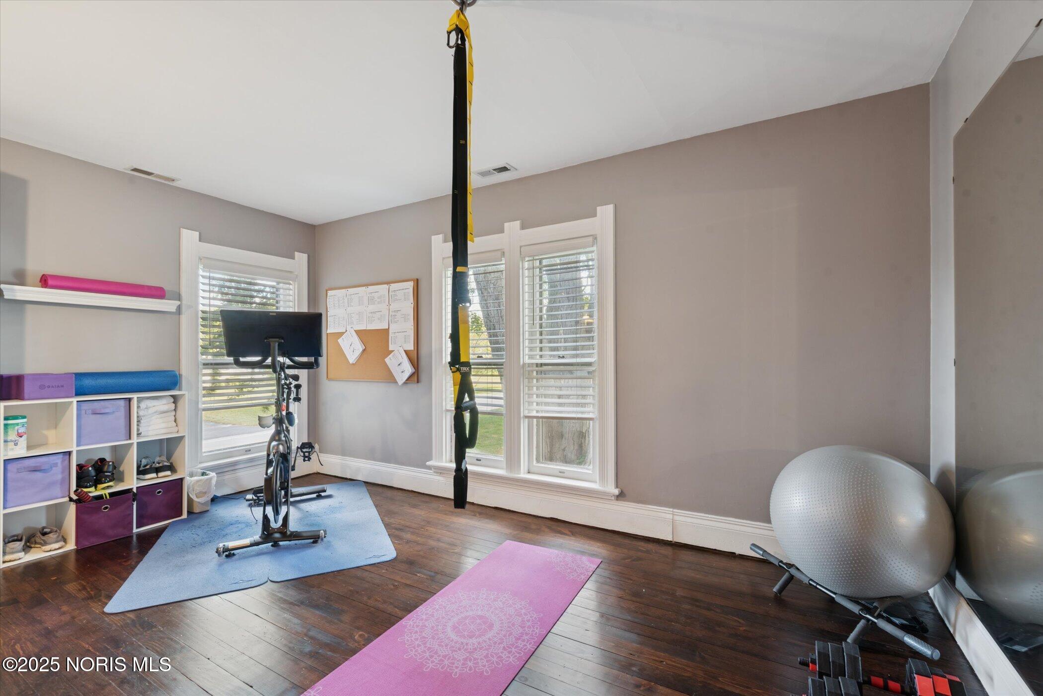 3044 Albon Road Monclova, OH 43542 - Photo 41 of 93 Exercise room