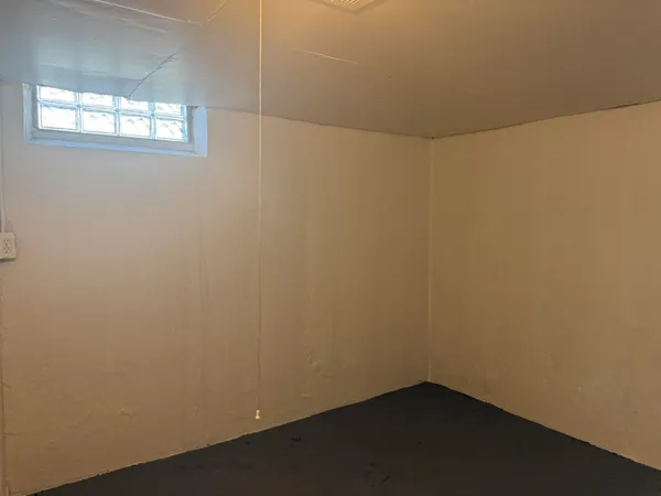 $155,000 | 16767 Lincoln Avenue, Eastpointe, MI 48021