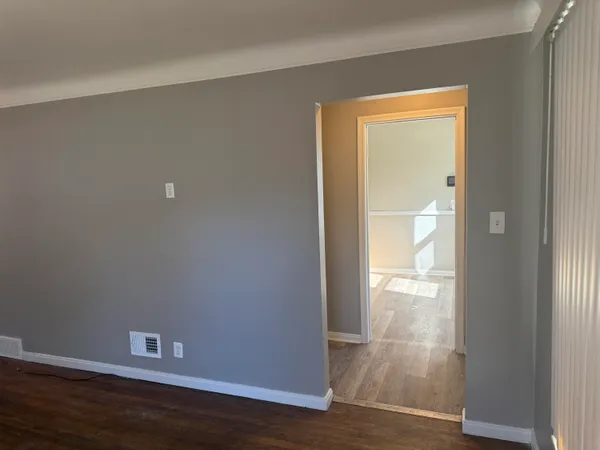 $155,000 | 16767 Lincoln Avenue, Eastpointe, MI 48021