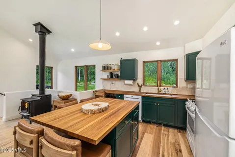 $10,950,000 | 801 Holy Cross Drive, Edwards, CO 81632