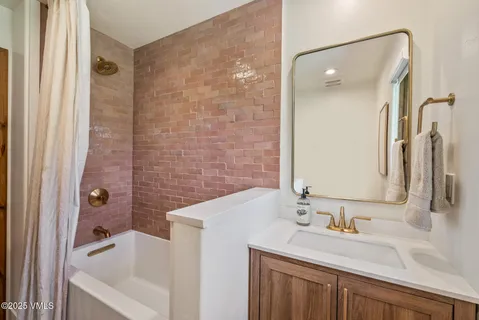 $10,950,000 | 801 Holy Cross Drive, Edwards, CO 81632