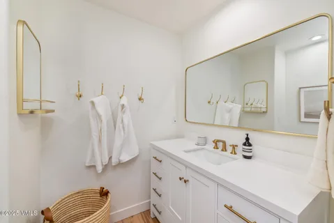 $10,950,000 | 801 Holy Cross Drive, Edwards, CO 81632