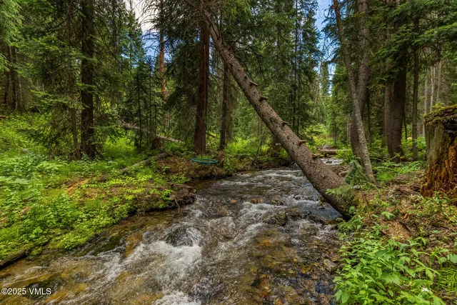 $10,950,000 | 801 Holy Cross Drive, Edwards, CO 81632