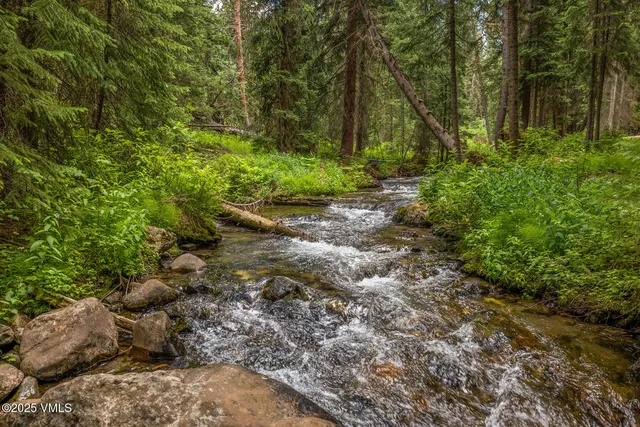 $10,950,000 | 801 Holy Cross Drive, Edwards, CO 81632