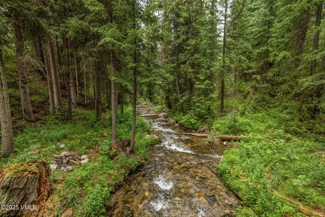 $10,950,000 | 801 Holy Cross Drive, Edwards, CO 81632