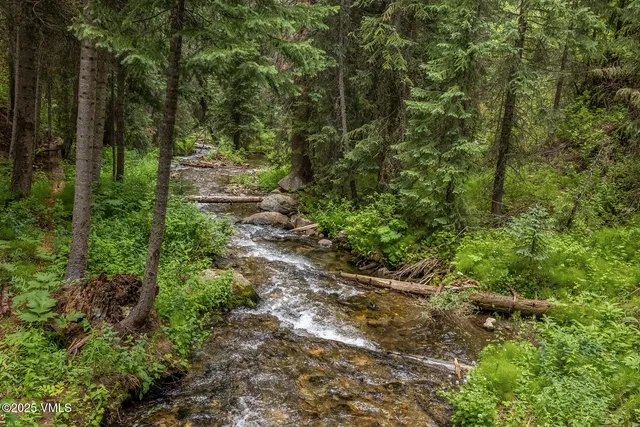 $10,950,000 | 801 Holy Cross Drive, Edwards, CO 81632