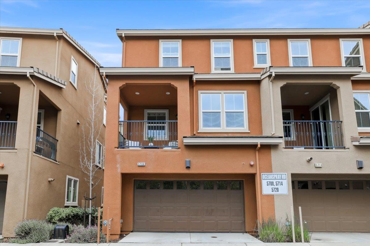 5708 Oceanspray Road Newark, CA 94560 - Photo 43 of 54