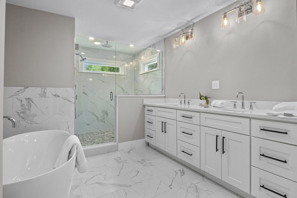 17 Sunrise Road Westwood, MA 02090 - Photo 27 of 42 Gallery Image 27