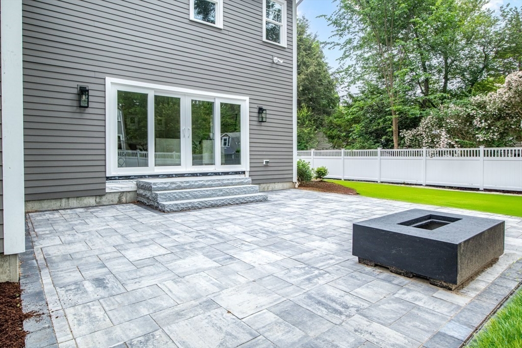 17 Sunrise Road Westwood, MA 02090 - Photo 39 of 42 Gallery Image 39